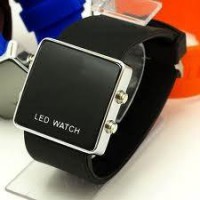 Relógio elegante digital LED Preto